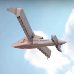 Το πρώτο αεροσκάφος που απογειώνεται κάθετα! [video]